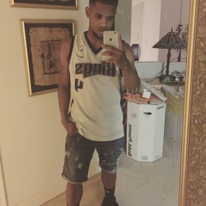 Meet your Posher, Gerald